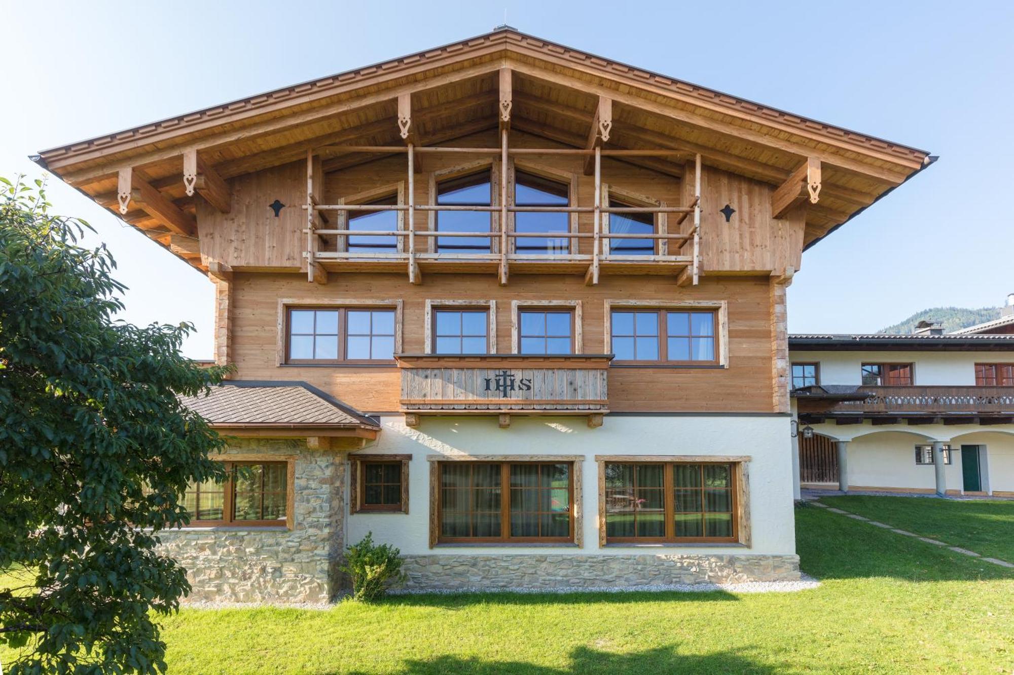 Hotel Garni Ransburgerhof Flachau Esterno foto