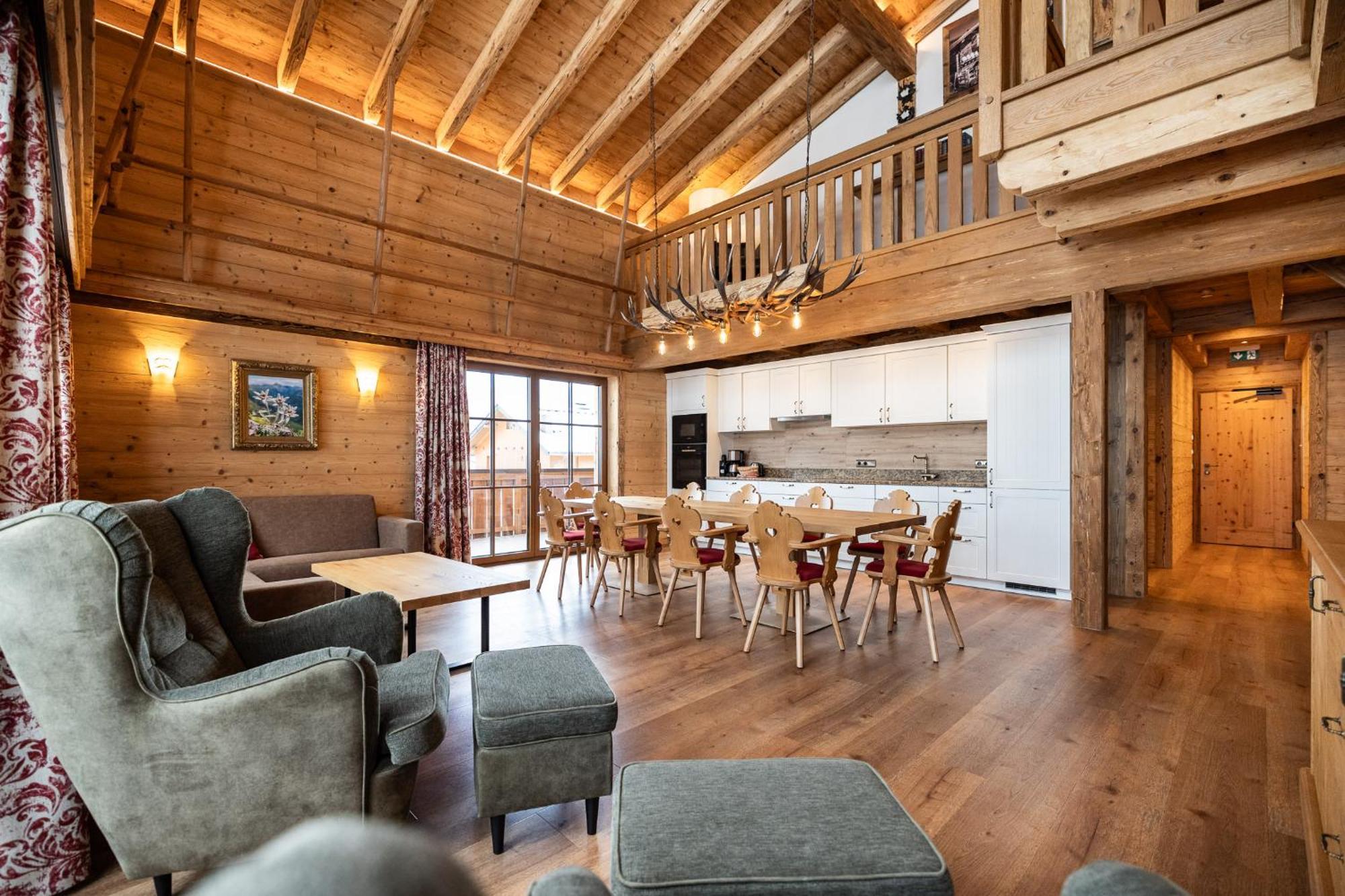 Hotel Garni Ransburgerhof Flachau Esterno foto