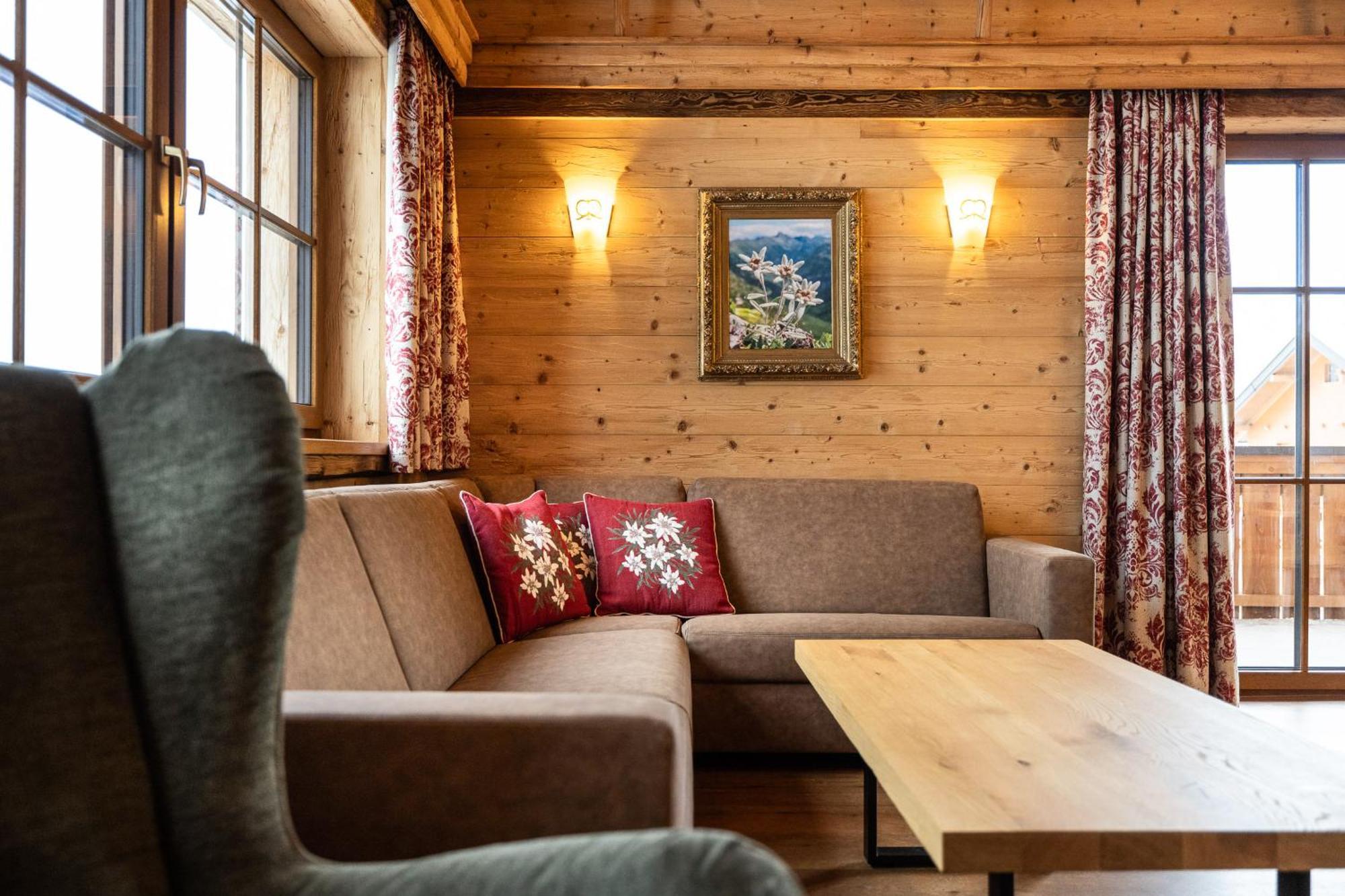 Hotel Garni Ransburgerhof Flachau Esterno foto