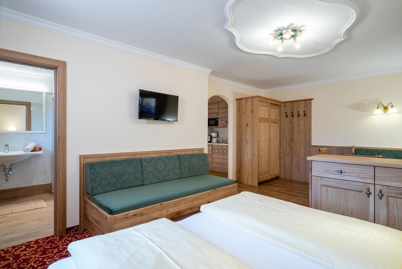 Hotel Garni Ransburgerhof Flachau Esterno foto
